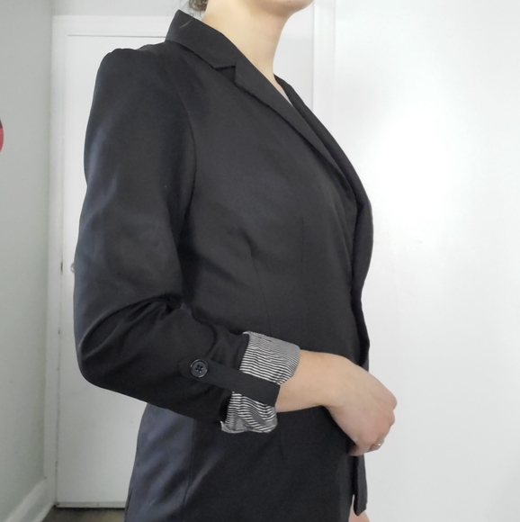 Classic Blazer - Picture 4 of 5